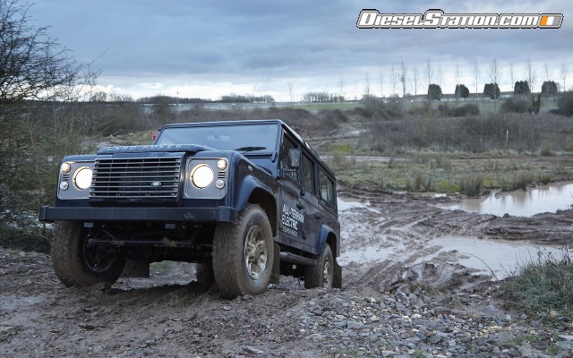 Land Rover Defender Electric Concept 2013 Widescreen Picture #16 Land Rover Defender Electric Concept 2013 Widescreen Picture #16